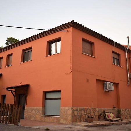 Апартаменты El Vinilo. Aparcamiento Exterior Gratuito Теруэль Экстерьер фото